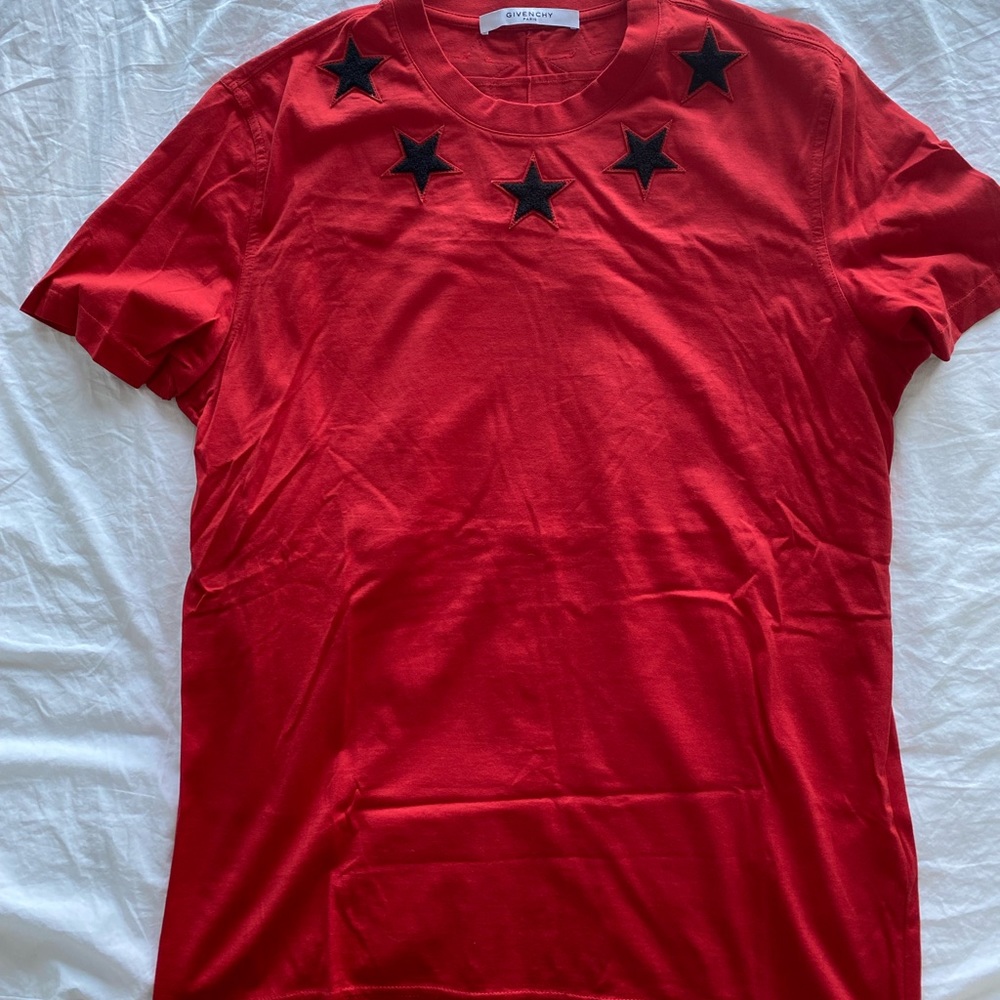 GIVENCHY T SHIRT